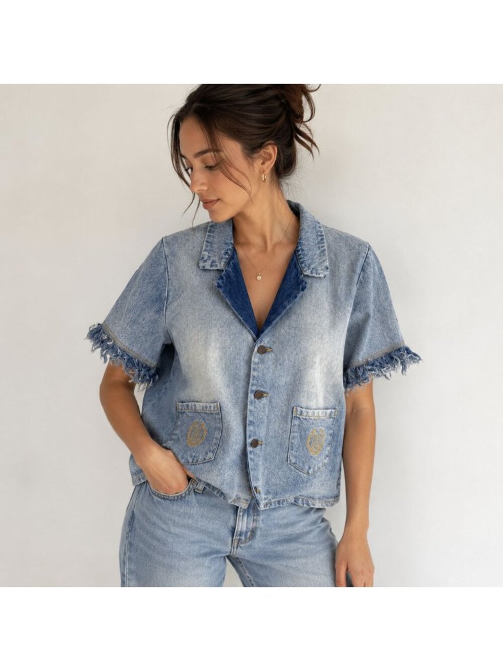 NWT Honor The Gift Denim Cropped Button Shirt Jacket XS Frayed Sleeve